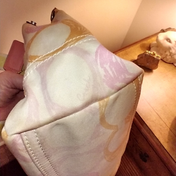 Coach Hamptons signature scribble small handbag - Picture 4 of 5